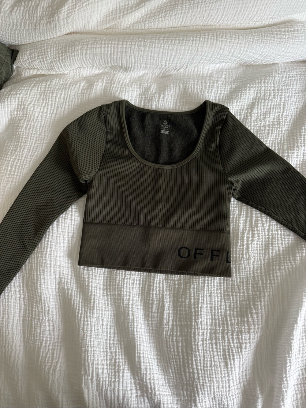 aerie Olive Ribbed Long Sleeve Cropped Tee